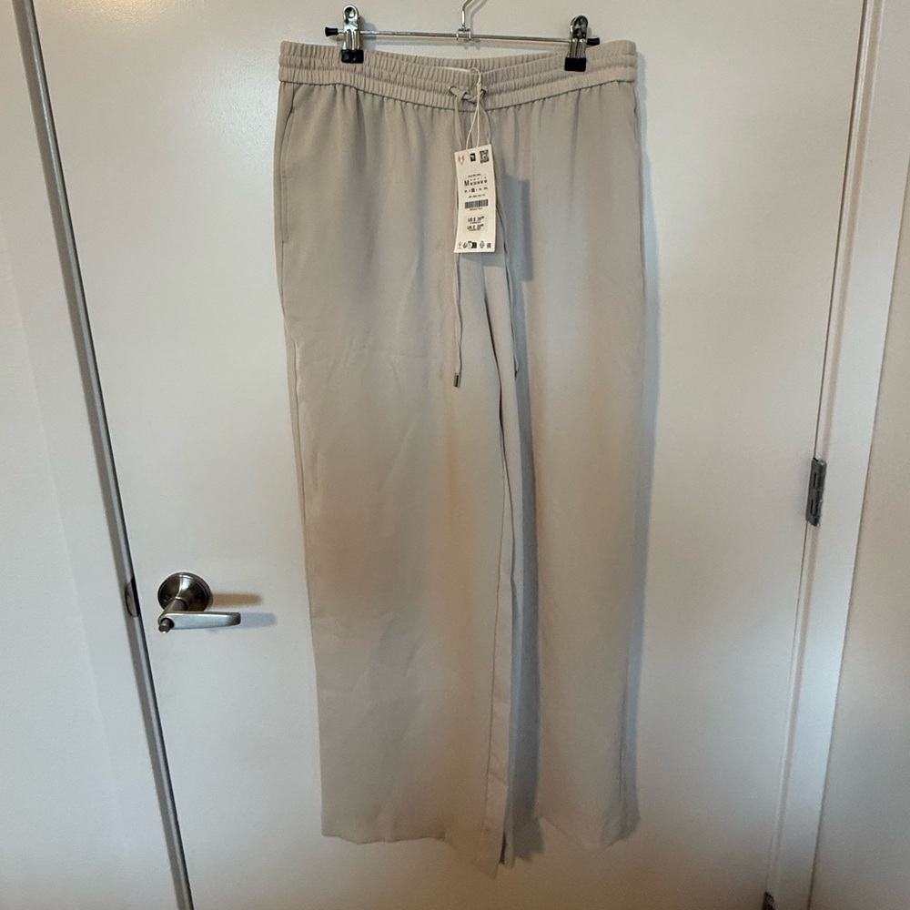 NEW Zara Flowy Pants - Size Medium | Color: Beige